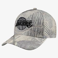 Casquette ajustable Mitchell & Ness Camo Los Angeles Lakers Perfect Pro pour homme