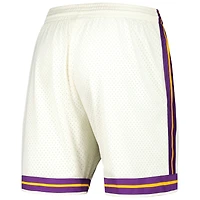 Short Swingman à coutures en chaîne Mitchell & Ness crème pour hommes des Los Angeles Lakers