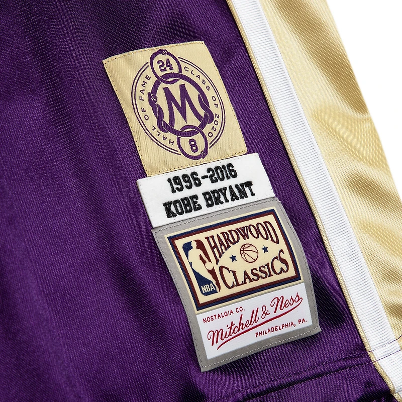 Maillot pour homme Mitchell & Ness Kobe Bryant Purple Los Angeles Lakers Hall of Fame Class 2020 # 8 Authentique