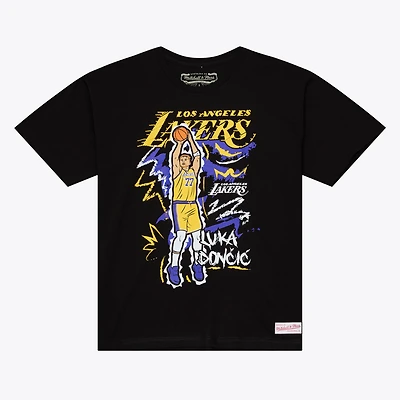 T-shirt Mitchell & Ness Luka Dončić noir Los Angeles Lakers Chalked Up pour homme