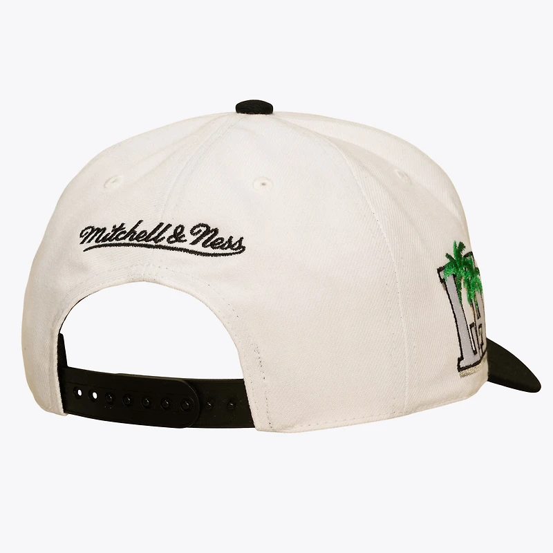 Men's Mitchell & Ness White/Black Los Angeles Lakers In the City Pro Pinch Snapback Hat