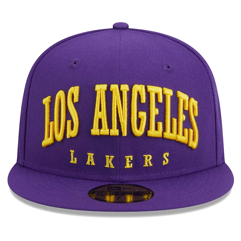 Casquette ajustée 59FIFTY violette Los Angeles Lakers Big Arch Text pour homme New Era