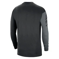 Men's Nike Black Los Angeles Lakers Courtside Versus Flight MAX90 Long Sleeve T-Shirt
