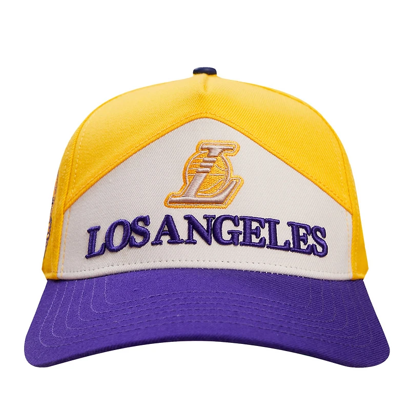 Casquette réglable Pro Standard pour hommes, or/violet, Los Angeles Lakers Pinch Chevron