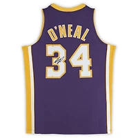 Maillot authentique violet autographié par Shaquille O'Neal des Los Angeles Lakers, Mitchell & Ness 2001-02, avec écussons USA et Finals