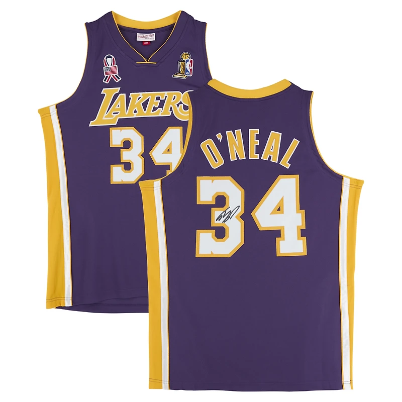 Maillot authentique violet autographié par Shaquille O'Neal des Los Angeles Lakers, Mitchell & Ness 2001-02, avec écussons USA et Finals