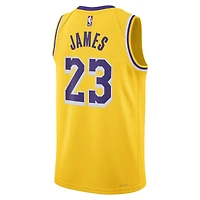 Unisexe Nike LeBron James Jaune Los Angeles Lakers Swingman Player Jersey - Icon Edition