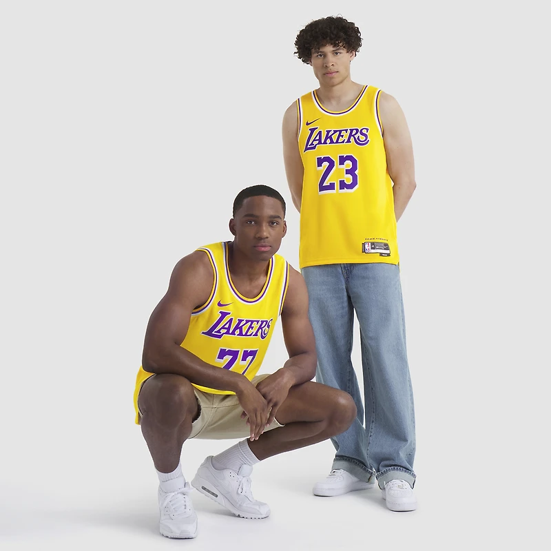Unisexe Nike LeBron James Jaune Los Angeles Lakers Swingman Player Jersey - Icon Edition