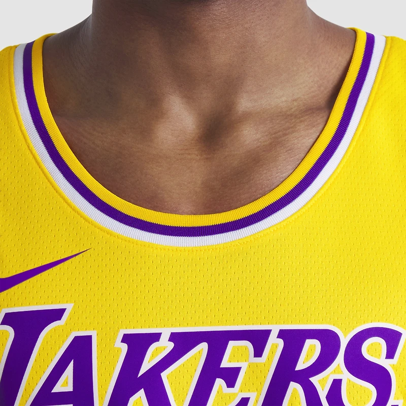 Maillot Nike Swingman Luka Dončić doré unisexe des Los Angeles Lakers - Édition Icon
