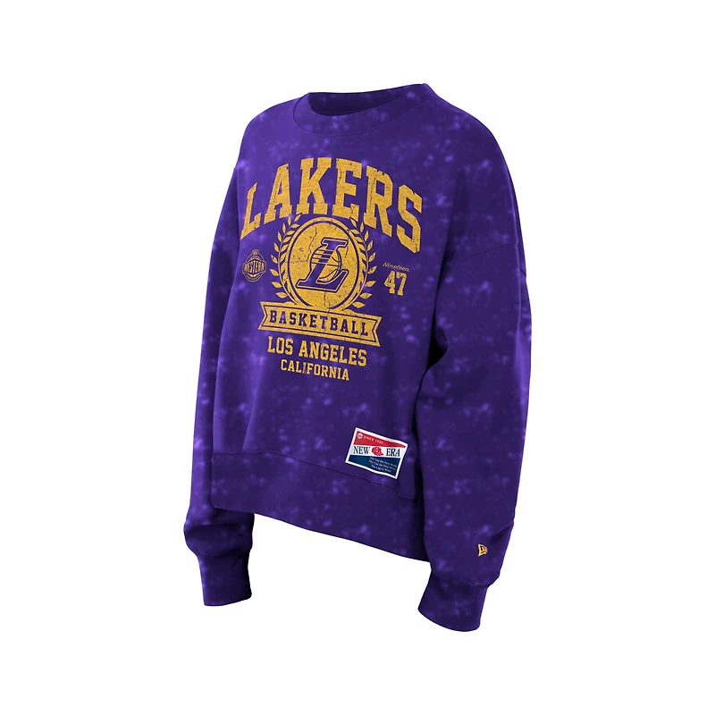 Sweat-shirt à col rond New Era violet Los Angeles Lakers Throwback Collection pour femme, délavé l'huile minérale