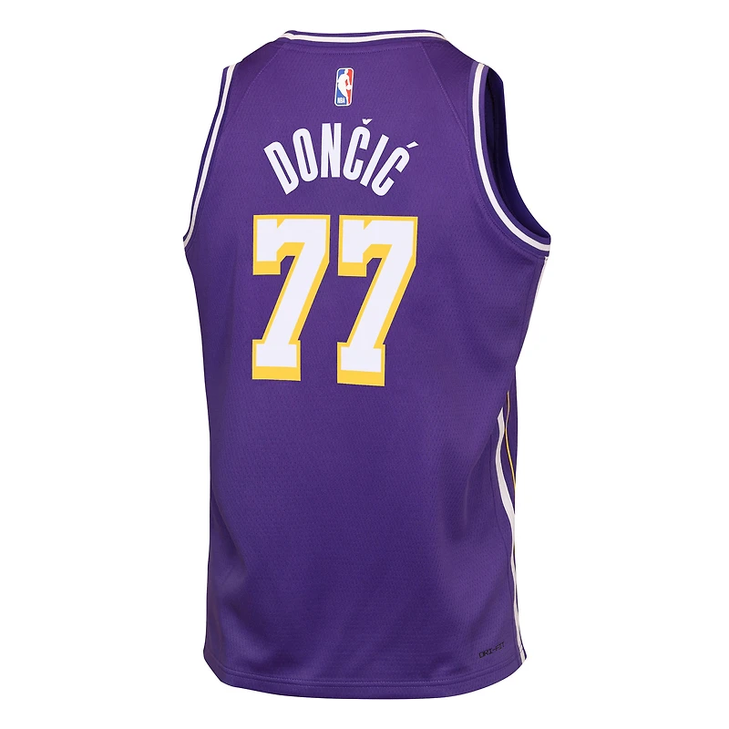 Maillot Swingman violet Jordan Brand Luka Dončić des Los Angeles Lakers pour jeunes - Édition Statement