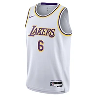Youth Nike LeBron James White Los Angeles Lakers Swingman Jersey - Association Edition