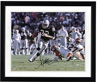 Photo dédicacée de Marcus Allen (Los Angeles Raiders) - Match contre les Bengals de Cincinnati (40,6 x 50,8 cm)