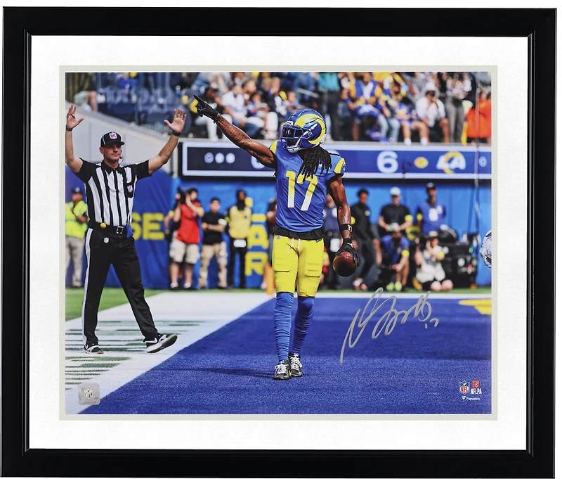 Photo de célébration de touchdown autographiée par Davante Adams (Los Angeles Rams), 40 x 50 cm