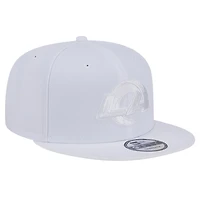 Casquette Snapback 9FIFTY New Era Los Angeles Rams Main blanc sur blanc pour homme