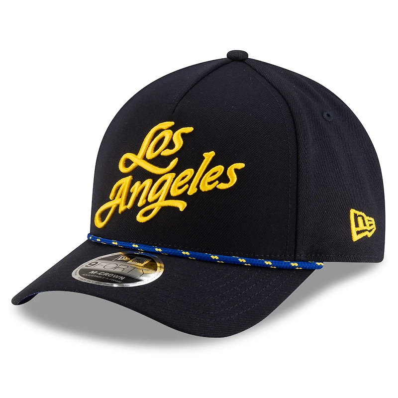 Casquette ajustable 9FORTY Sideline A-Frame bleu nuit pour homme, collection 2025 Rivalries des Los Angeles Rams, New Era