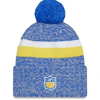 Bonnet en tricot à revers Sideline des Los Angeles Rams 2023 New Era bleu poudré pour homme avec pompon