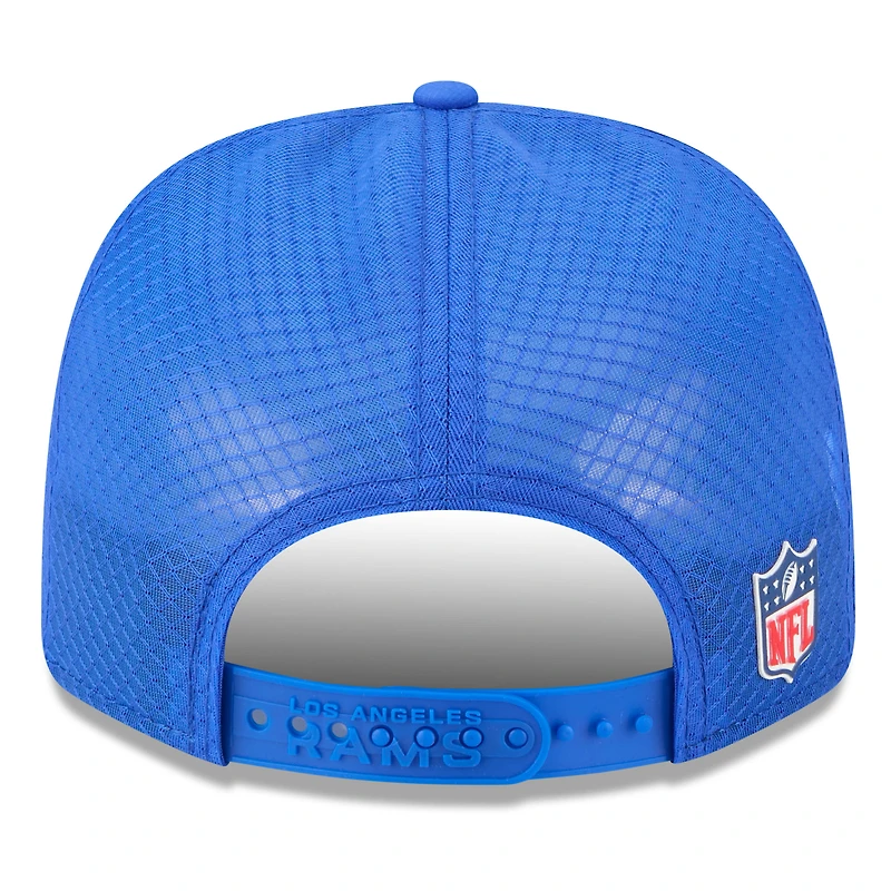Casquette ajustable New Era Royal Los Angeles Rams 2025 Sideline 9SEVENTY Trucker pour homme
