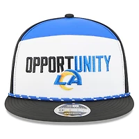 Casquette snapback New Era 9FIFTY pour homme, blanche et noire, Los Angeles Rams 2025 Inspire Change, à panneaux séparés.