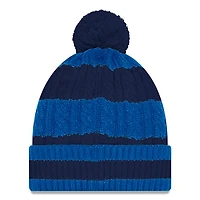 Bonnet en tricot tressé à revers avec pompon, collection 2025 Rivalries des Los Angeles Rams, bleu nuit New Era pour femme