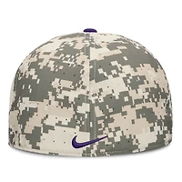 Casquette ajustée Nike Digital Camo LSU Tigers 2025 Dugout True Performance pour homme