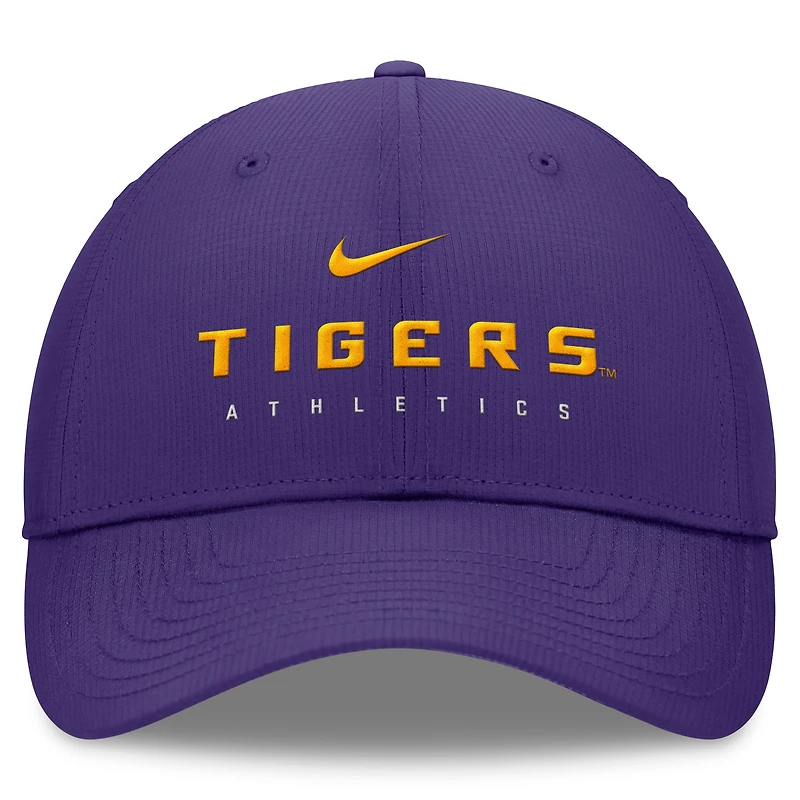 Casquette ajustable Nike Purple LSU Tigers 2024/25 On-Field Club Performance pour homme