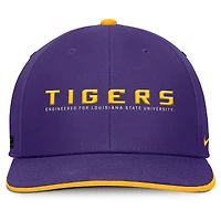 Casquette ajustable Nike violette LSU Tigers 2025 On-Field Pro Performance pour homme