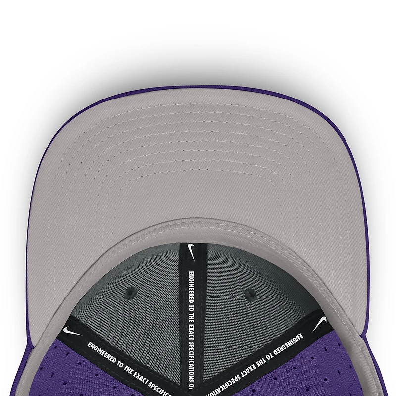 Casquette ajustée Nike True Dri-FIT violette pour homme