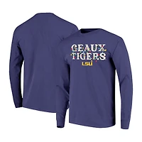 T-shirt unisexe à manches longues LSU Tigers violet avec guirlande lumineuse, couleur confort. Image One.