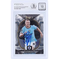 Carte Panini Select 2022-23 n° 61 d'Erling Haaland (Manchester City), autographiée et certifiée par Beckett Fanatics Witnessed (n° 10).