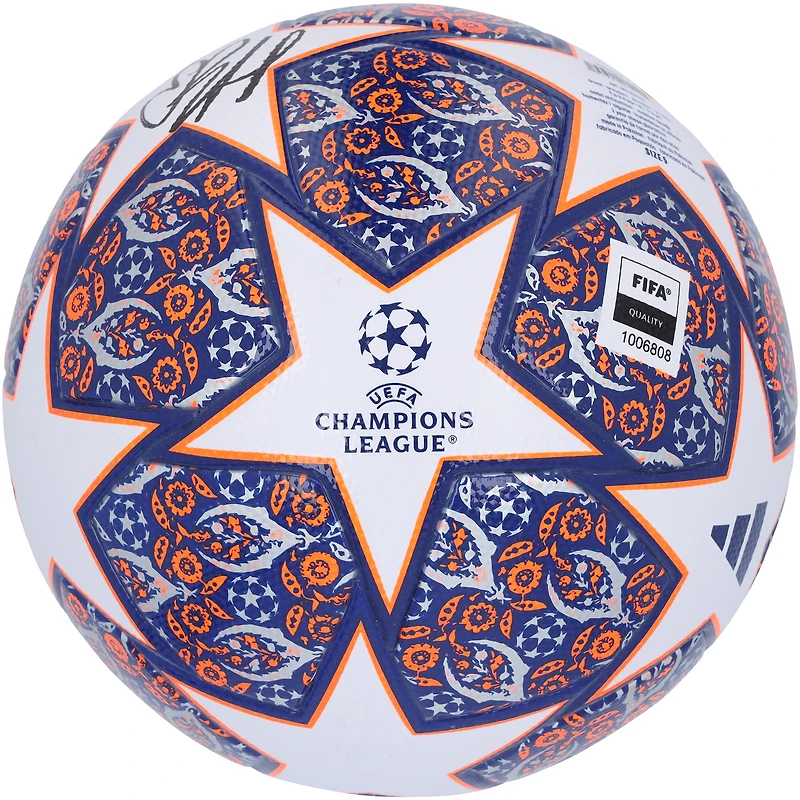 Erling Haaland Manchester City dédicacé 2023 UEFA Champions League Istanbul adidas Ballon de football
