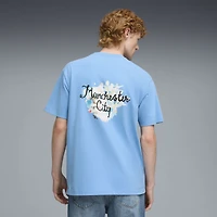 T-shirt graphique Puma x KidSuper bleu clair pour homme, Coupe du Monde des Clubs de la FIFA 2025 Manchester City