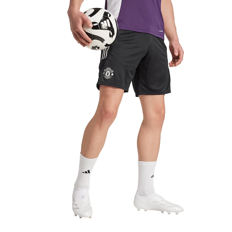 Short d'entraînement adidas noir Manchester United 2025/26 AEROREADY® pour homme