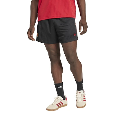 V110985 MNU ADI S25 Short Terrace Icons pour homme SHTMEN JF0356