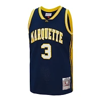Maillot Swingman de joueur Mitchell & Ness Dwyane Wade Navy Marquette Golden Eagles 2002/03 pour hommes