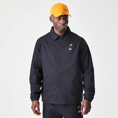 Veste de coach McLaren F1 Team noire New Era pour homme, fermeture à boutons-pression.