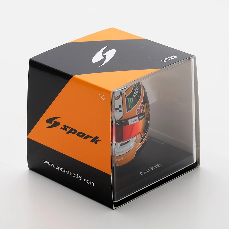 Casque réplique à l'échelle 1:5 de l'écurie McLaren F1 d'Oscar Piastri, par Spark Models