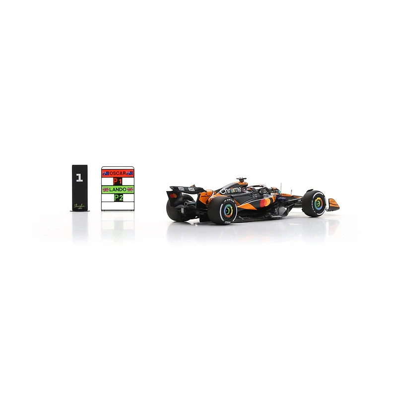 Spark Models Oscar Piastri McLaren F1 Team 2025 Australian Grand Prix #81 1:43 Scale Die-Cast Car