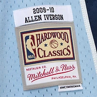 Maillot Swingman Mitchell & Ness Allen Iverson Memphis Grizzlies 2009/10 Hardwood Classics bleu clair pour hommes