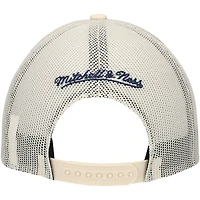Casquette réglable de camionneur crème Memphis Grizzlies Mitchell & Ness pour hommes