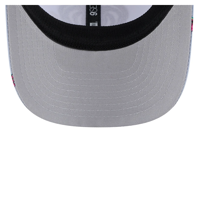 Casquette extensible à boutons-pression New Era bleu clair/gris Memphis Grizzlies Adventure Aloha Pattern 9SEVENTY pour homme