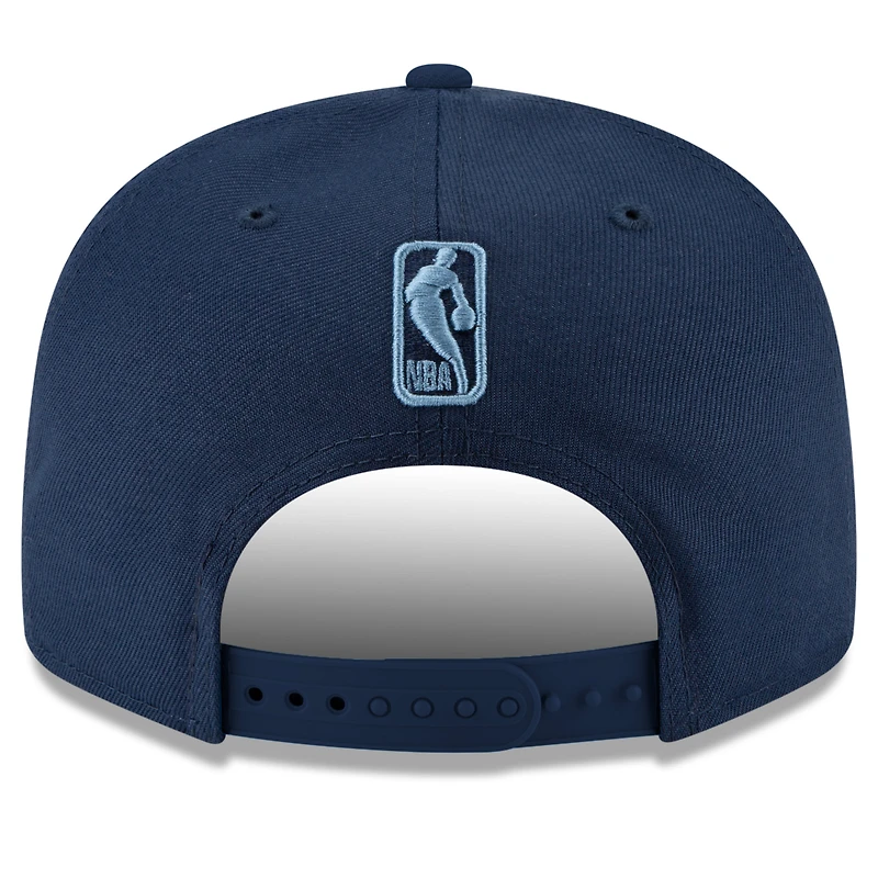 Casquette Snapback 9FIFTY couleur officielle de l'équipe Memphis Grizzlies New Era pour hommes, bleu marine
