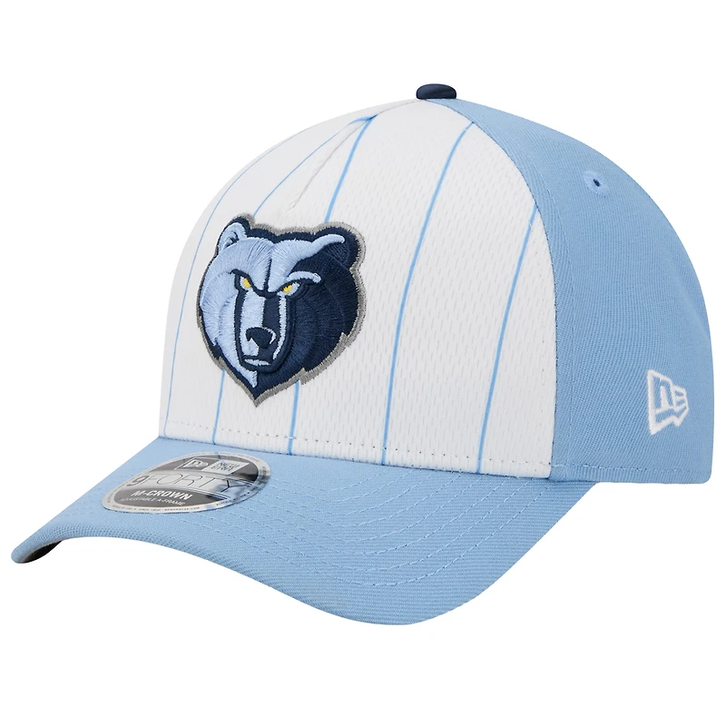Casquette ajustable New Era blanche/bleu clair Memphis Grizzlies 2025 NBA Tip Off M-Crown A-Frame 9FORTY pour homme