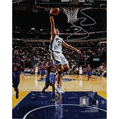 Photographie autographiée de Mike Miller des Memphis Grizzlies contre les New York Knicks, 8" x 10"