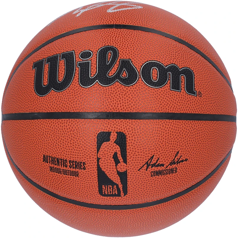 Ballon de basket-ball Wilson Authentic Series autographié par Taylor Hendricks des Memphis Grizzlies, utilisable en intérieur et en extérieur