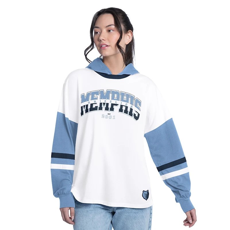 T-shirt à manches longues et capuche oversize G-III 4Her pour femme, par Carl Banks, blanc/bleu, Memphis Grizzlies, joueur clé