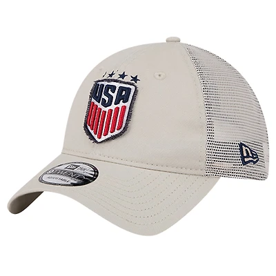 Casquette réglable New Era Tan USWNT Game Day Trucker 9TWENTY pour hommes