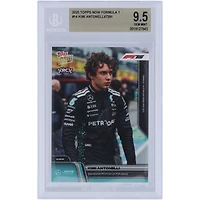 Kimi Antonelli Mercedes-AMG Petronas F1 Team 2025 Topps maintenant une impressionnante P4 lors de ses débuts en F1 #14 BGS Authenticated 9.5 Rookie Card