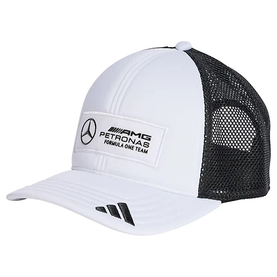 Casquette ajustable blanche adidas Mercedes-AMG Petronas F1 Team Team Wear Trucker pour homme