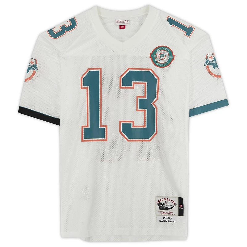Maillot authentique blanc autographié par Dan Marino des Miami Dolphins avec inscription « HOF 05 » de Mitchell & Ness